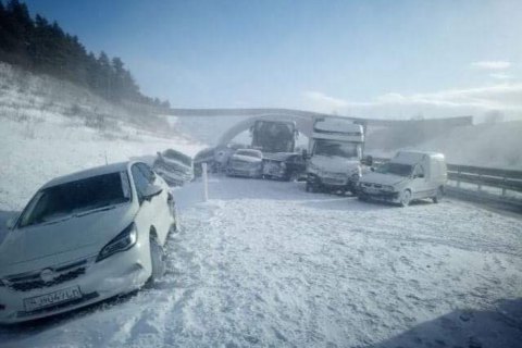Пятеро украинцев пострадали в крупном ДТП в Словакии