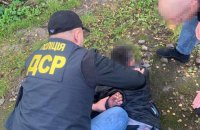 Оголошено підозру учасникам банди, які доставляли наркотики до виправної колонії на Львівщині