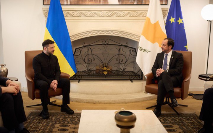 Вступ до ЄС: президенти України та Кіпру обговорили якнайшвидше відкриття переговорних кластерів