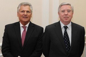 К Тимошенко в среду приедут Кокс и Квасьневский