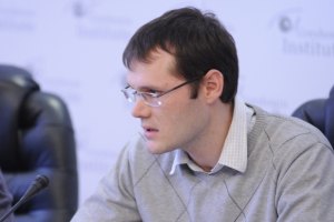 Интеллектуальное пиратство  разрушает экономику, - эксперт