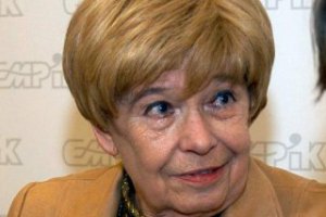В Польше умерла писательница Иоанна Хмелевская