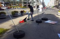 МИД Латвии считает делом чести наказать виновных в разгроме выставки о Майдане