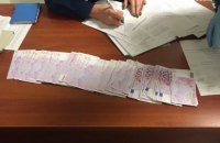 З рейсу на Стамбул зняли трьох жителів Донбасу зі €117 тис. у спідній білизні