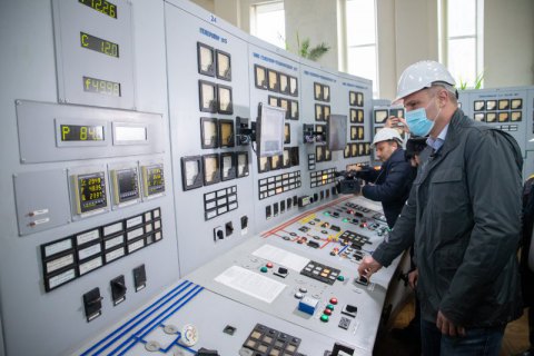 На Дарницкой ТЭЦ установили два новых фильтра газоочистки, до конца года будет три, – Кличко