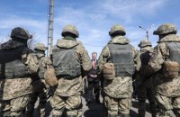 Порошенко сравнял выплаты за гибель иностранцев и украинцев, которые служат в ВСУ