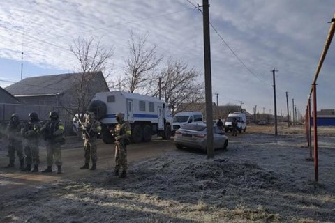 Троих задержанных по "делу Хизб ут-Тахрир" в Крыму арестовали до 13 апреля