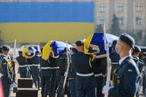 Зеленський нагородив медалями курсантів та екіпаж Ан-26, який зазнав катастрофи біля Чугуєва