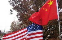 США заявили про "небезпечне" перехоплення свого літака китайськими винищувачами