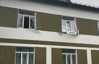 У гуртожитку навчального центру на Чернігівщині стався вибух, загинув військовий, двоє поранені