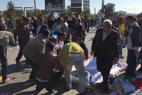 95 человек погибли из-за взрывов в Анкаре (обновлено)