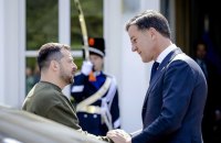 Зеленський і прем'єр Нідерландів обговорили ліквідацію наслідків підриву Каховської дамби та навчання пілотів