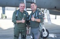 Муженко полетал в США на истребителе F-15