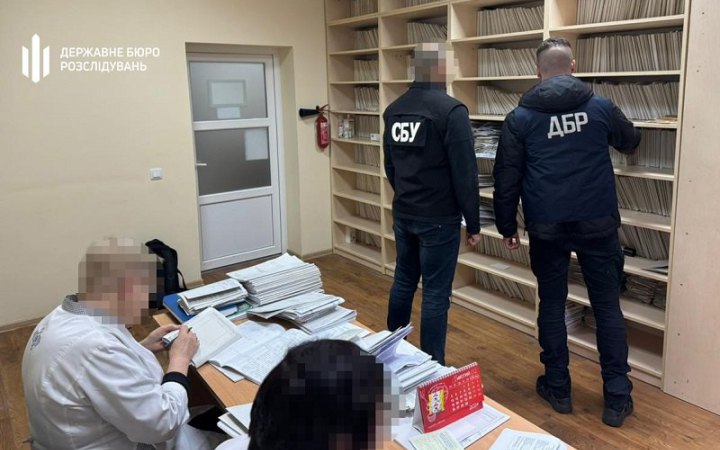 ​На Львівщині викрили лікарів, які заробляли на встановленні фіктивної інвалідності 