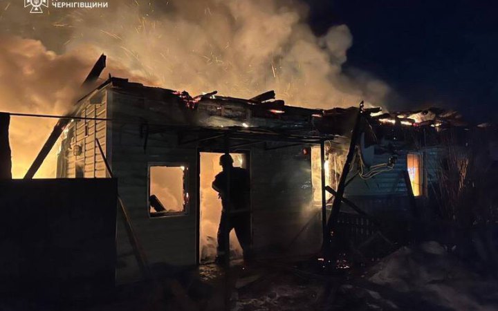 Головне за ніч та ранок понеділка, 2 березня: обстріли Чернігівщини, удар по порту "Новоросійськ", майже 150 боєзіткнень
