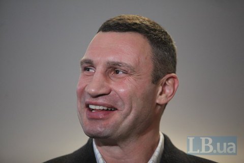 "Рейтинг": поддержка Кличко в Киеве в четыре раза выше, чем у вероятных соперников