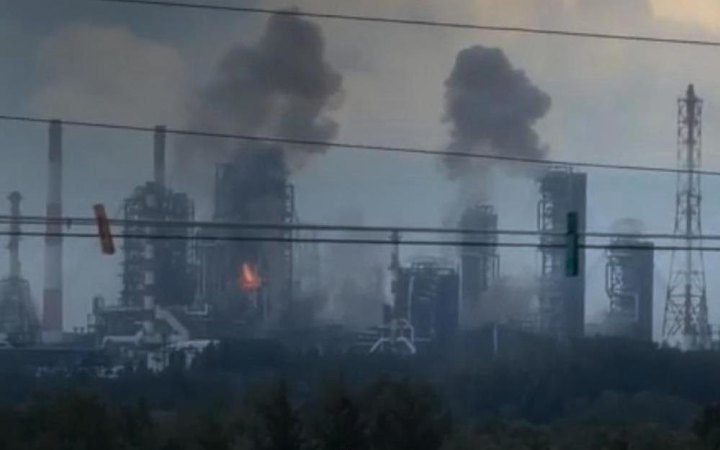 Reuters: Орський НПЗ зупинив роботу після атаки українських дронів