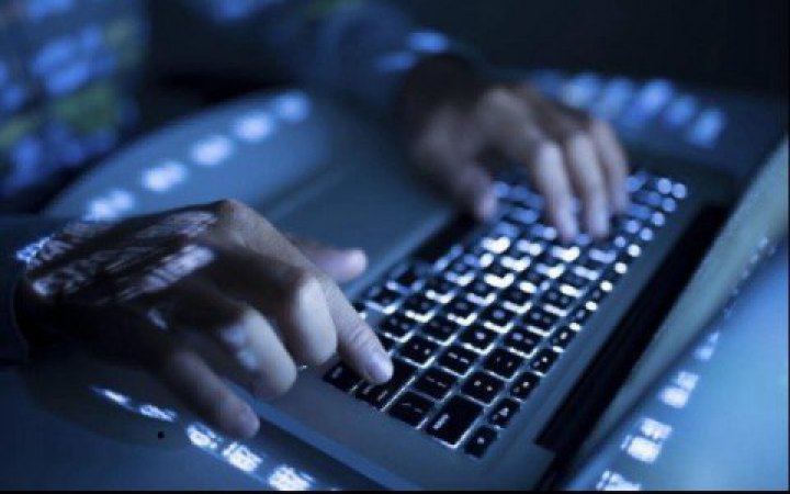 Британия обвинила Россию в использовании "фабрики троллей" для распространения дезинформации об Украине