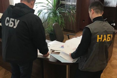НАБУ и СБУ провели обыски в Администрации морпортов (обновлено)