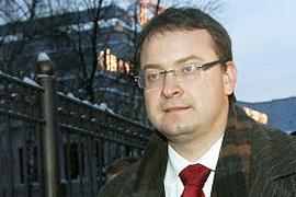 Соперник Лукашенко на президентских выборах в Беларуси сбежал в Польшу