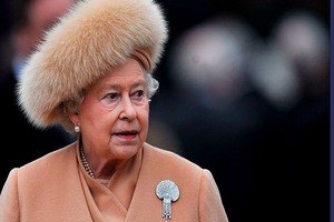 Британскую королеву госпитализировали