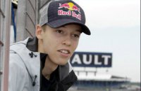 "Ред Булл" заменит Феттеля 20-летним пилотом из России