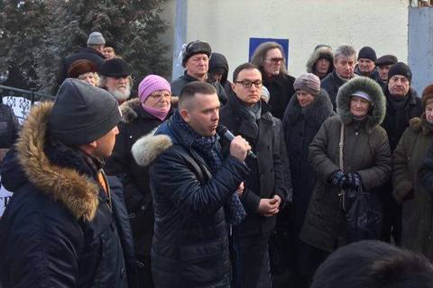 "Батькивщина" обвинила суд в затягивании "тарифного" дела