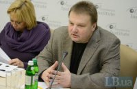Денисенко: при нынешнем курсе экономике грозит коллапс