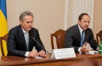 Фирташ открестился от причастности к партии Тигипко