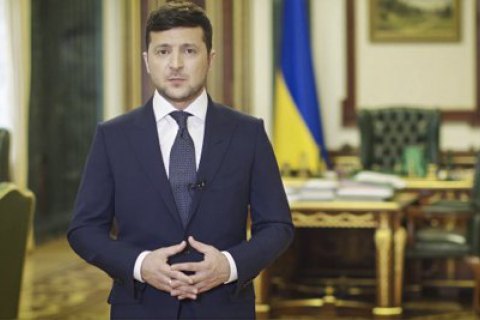 Зеленский  пригрозил "жесткими мерами" за уклонение от обсервации