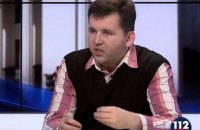В Киеве с девятого этажа выпал известный политолог (обновлено)