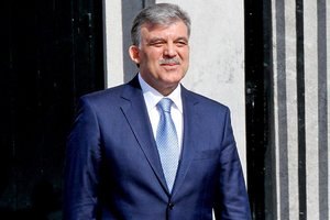 Президент Турции осудил реакцию мирового сообщества на события в Сирии