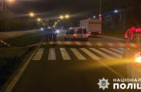 У Києві на блокпосту збили військову
