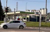 Слідом за соляркою: чому ціни на бензин в Україні знову б'ють історичний рекорд