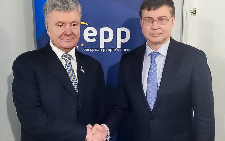 Порошенко закликав Єврокомісію визначитися із переговорною рамкою, щоб швидко почати переговорний процес про вступ до ЄС