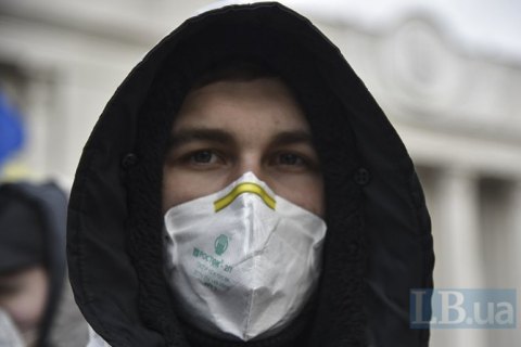 За границей 12 граждан Украины лечатся от коронавируса, выздоровели пятеро 