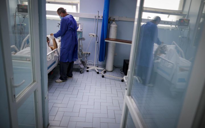 На Закарпатті 11 людей госпіталізували з гепатитом А