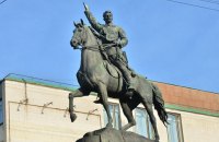 Националисты согласились повременить со сносом памятника Щорсу (добавлено фото)