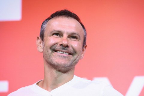 Вакарчук у віршах відповів на новорічне звернення Зеленського