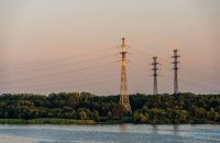 Біля Нової Каховки ЗСУ потопили баржу з військовими та озброєнням РФ