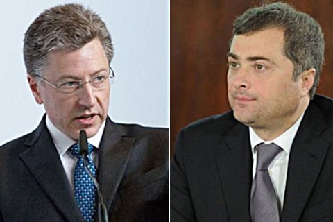 Волкер назвал "шагом назад" последнюю встречу с Сурковым