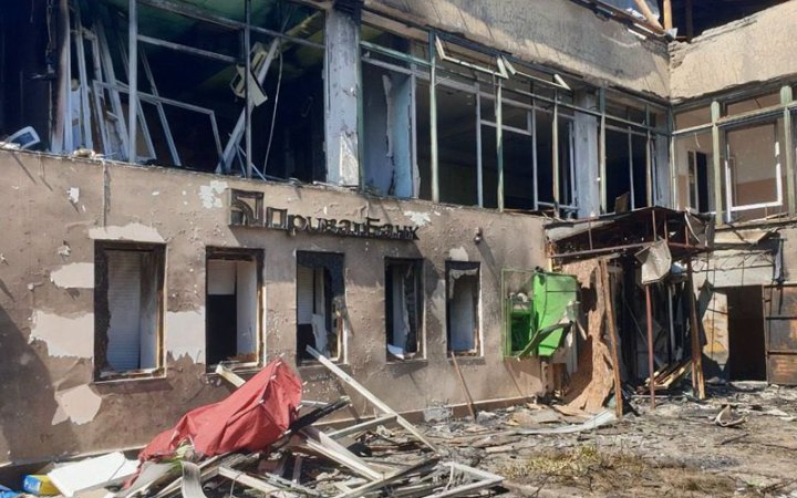 Росіяни обстріляли банк у Дніпрі: загинули двоє інкасаторів
