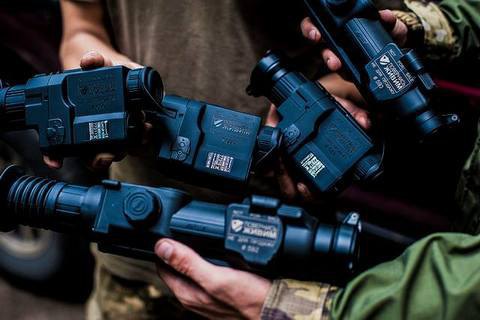 "Повернись живим" потрібні волонтери у "творчі війська"