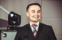Колишній актор "95 кварталу" зник перед прес-конференцією про Зеленського і знайшовся в студії "Прямого" (оновлено)