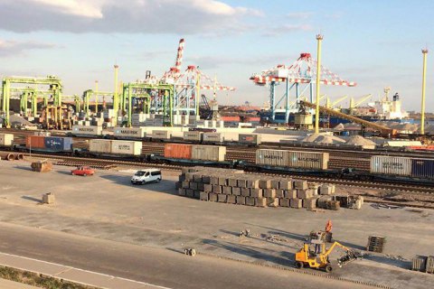 12 тысяч фур уйдут с трассы Киев-Одесса благодаря новому поезду MAERSK-ТИС