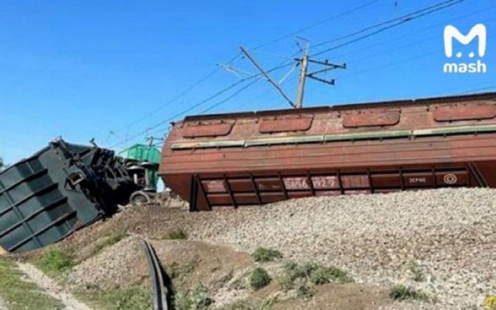 Аварія на залізниці під Сімферополем може перешкодити постачанню “Калібрів” до Чорноморського флоту, — Міноборони Британії