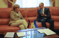 Яценюк пригласил немецкие энергоконцерны в Украину