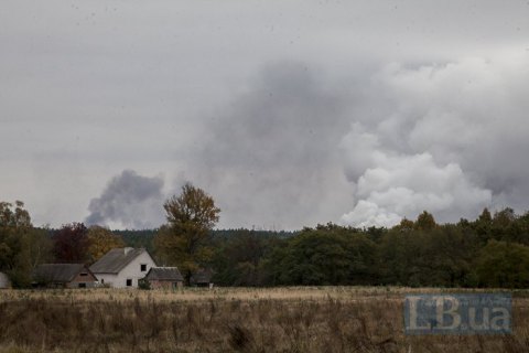 На территории 6-го арсенала продолжаются единичные взрывы, - ГосЧС