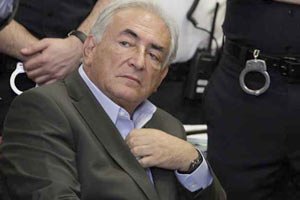 Стросс-Кан сегодня предстанет перед судом