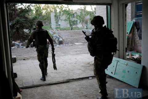 ​За сутки на Донбассе погиб один украинский военный, восемь ранены